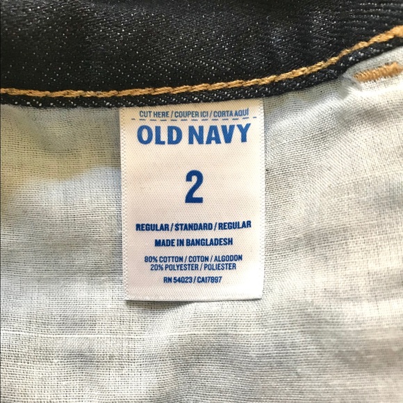 Dark Wash Old Navy Diva Shorts - Picture 2 of 3